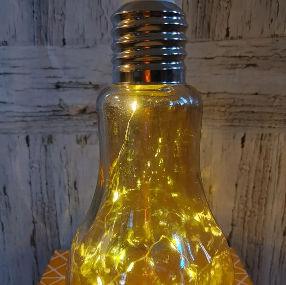 LED Decorative large Light Bulbs - Picture 4 of 4